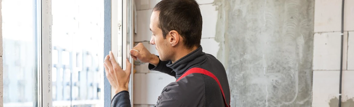 Emergency Cracked Windows Repair Services in Callaway, FL